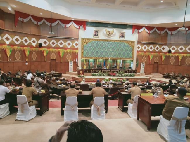 Hasil Paripurna DPRD Provinsi Riau, PAD Turun 80 Miliar