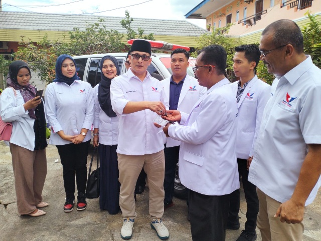 Target Satu Kursi, DPW Serahkan SK Pengurus dan Ambulance Untuk DPD Perindo Inhu