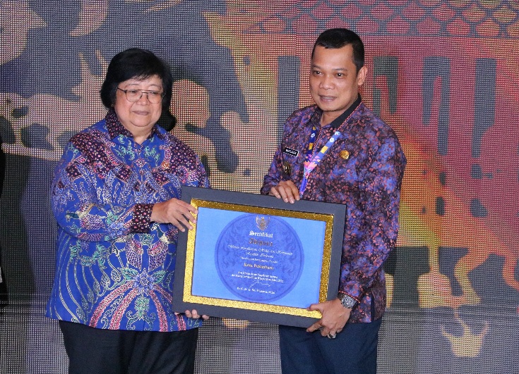 Pekanbaru Terima Sertifikat Adipura dari Menteri LHK Berkat Kerja Keras Pemerintah Kota