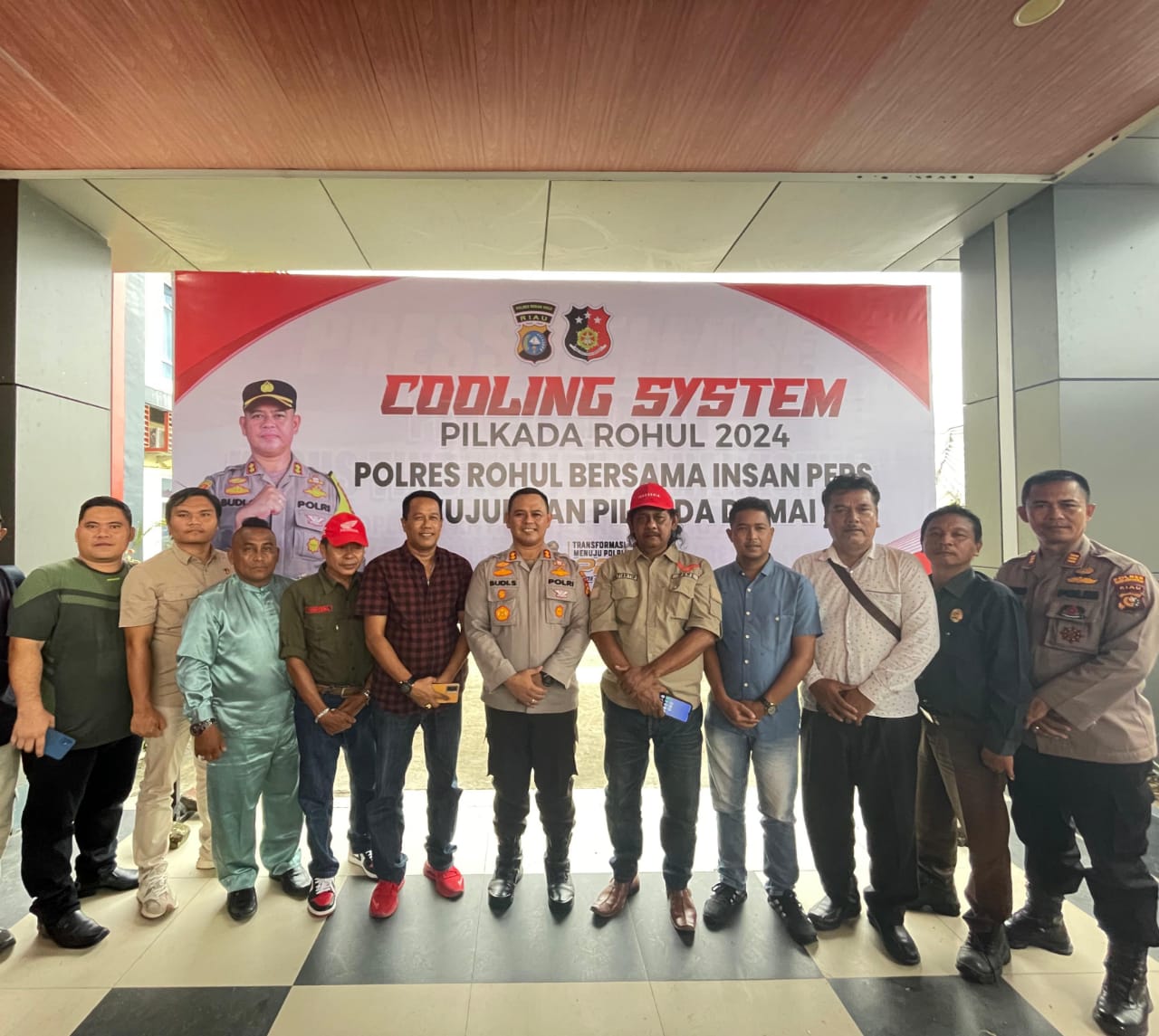 Cooling System Bersama Puluhan Insan Pers, Kapolres Rohul Sampaikan Pesan Penting
