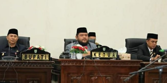 Rapat Paripurna DPRD Rohul,Pelantikan Dan Pengambilan Sumpah Jabatan PAW H Abu Bakar Sebagai Anggota