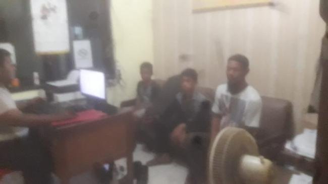 Dikeroyok Oknum Pegawai Kejati, Marhan Melapor Di Polsek Siak Hulu