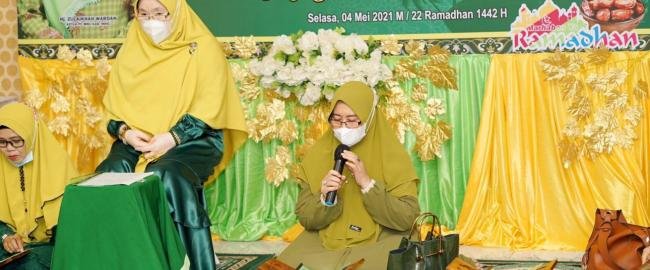 Tutup Program Ramadhan Muslimat NU, Hj.Zulaikha Wardan : Semoga Bermanfaat Bagi Diri Sendiri Dan Ora