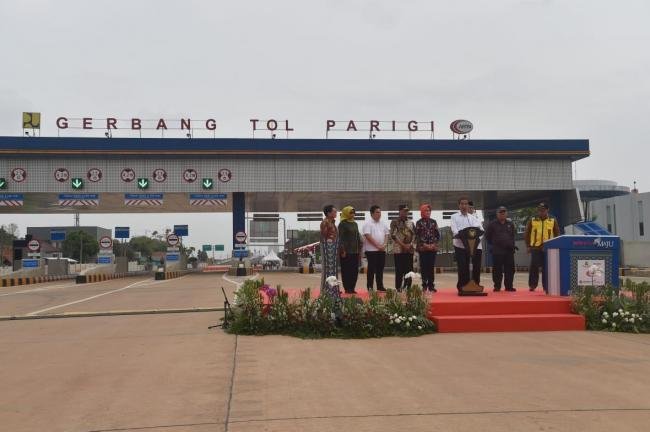 Presiden Jokowi Resmikan Pengoperasian Jalan Tol Kunciran-Serpong