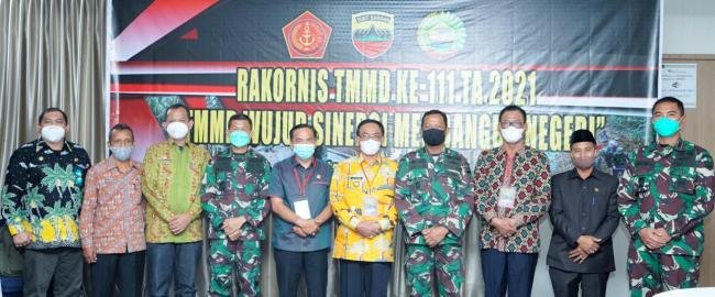 Terkait Pelaksanaan TMMD ke-111 2021, Bupati Inhil Ikuti Vidcon Pengarahan Aster Kasad