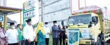 Bupati HM. Wardan Lepas 2700 Paket Premium Ramadhan Berkah 1442 H Dari Baznas Inhil