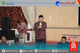 Bupati Sukiman Terharu, Kades Beri Kejutan Diakhir Masa Jabatan