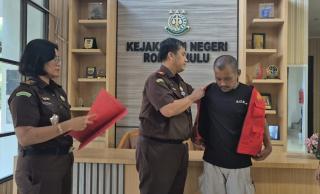 Lewat Restorative Justice Kejari Rohul Hentikan Penuntutan 2 Tersangka