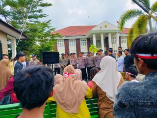 Aksi Damai Dipengadilan Negeri Oleh Masyarakat Rambah Tengah Berlangsung Kondusif