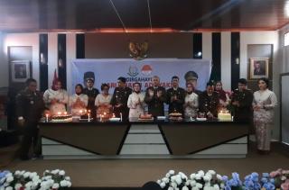 Hari Bhakti Adhyaksa Ke 63, Kajari Rohul Gelar Syukuran Potong Tumpeng