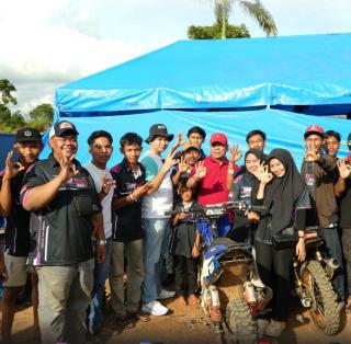 Ribuan Penonton Padati Sirkuit Permanen Pemda Rohul, Kejuaraan Motocross dan Grasstrack BMN-Putaran
