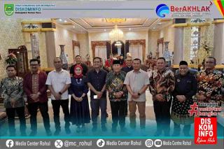 Danrem Kunjungan Ke Rohul, Bupati Sukiman Berikan Sambutan Hangat