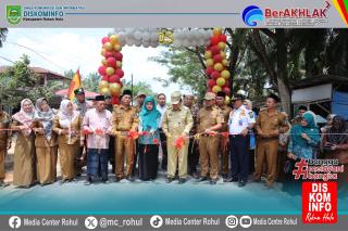 Bupati Sukiman Berikan Kado Istimewa Untuk Hari Jadi Desa Pasir Luhur
