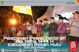 Bupati Rohul Lepas Peserta Iringan Pawai Takbir Idul Adha 144H