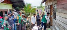 Ketua Dewan Pembina dan Waketum DPP SANTAN NU Beri Bantuan Bedah Rumah
